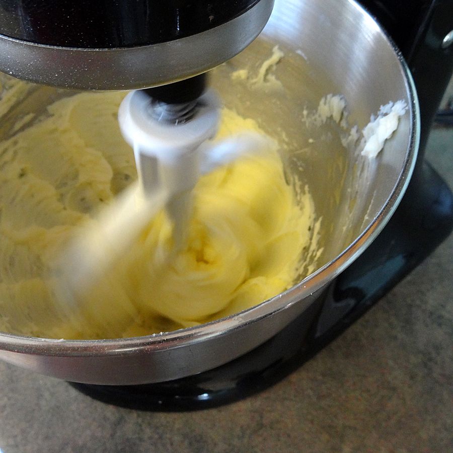 Cream butter, sugar and extract together