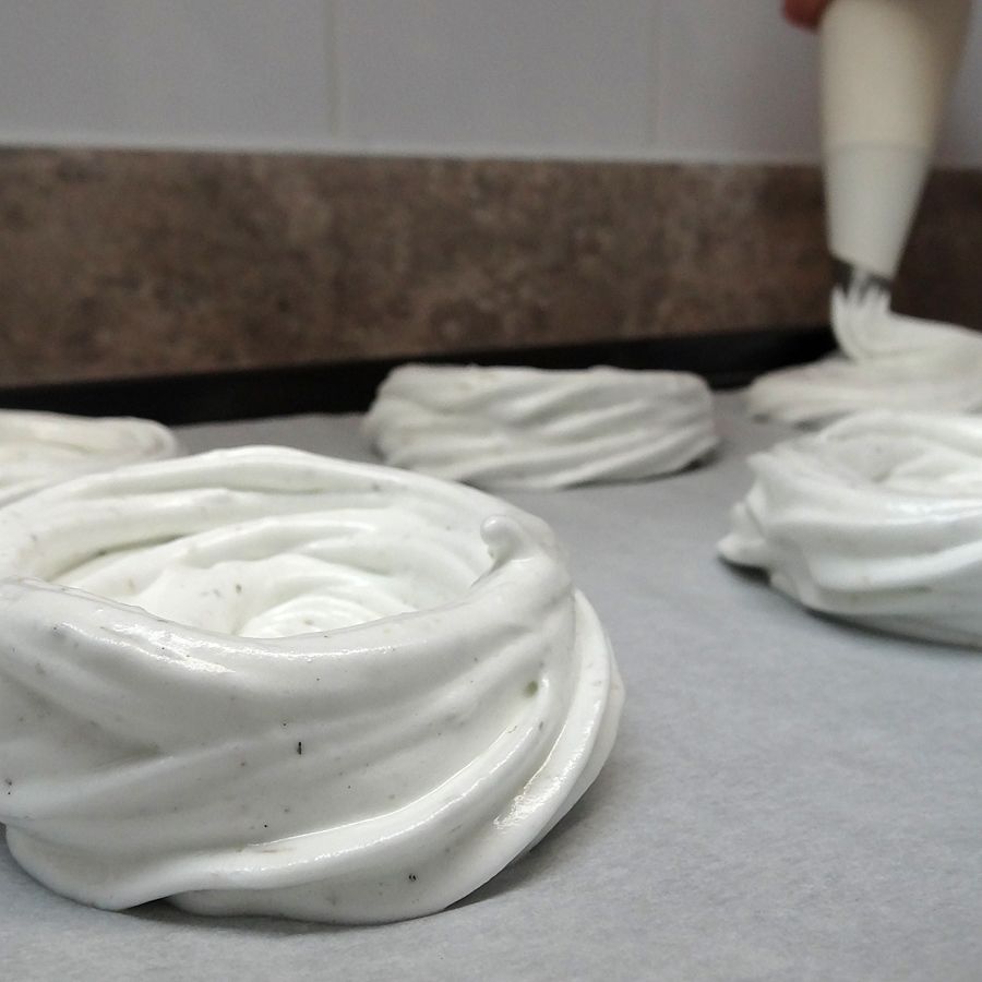 Piped meringue